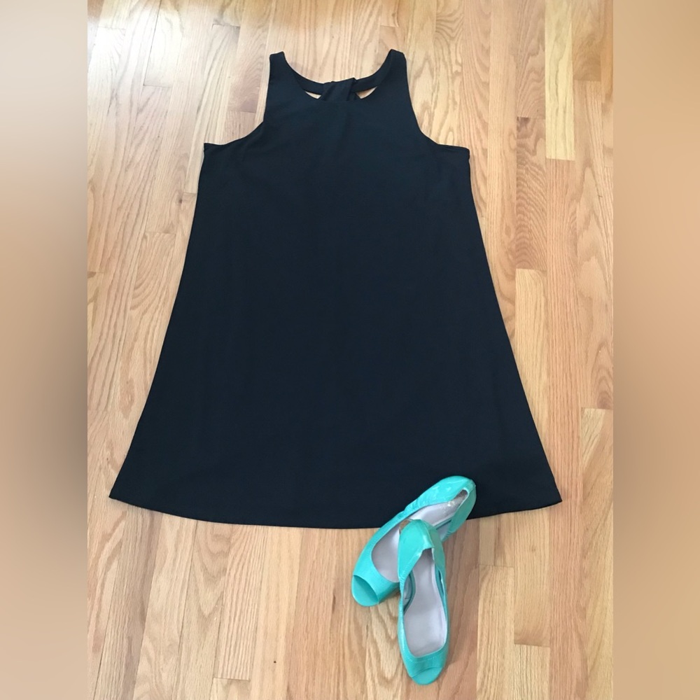 CeCe ~ Black ~ XL Dress